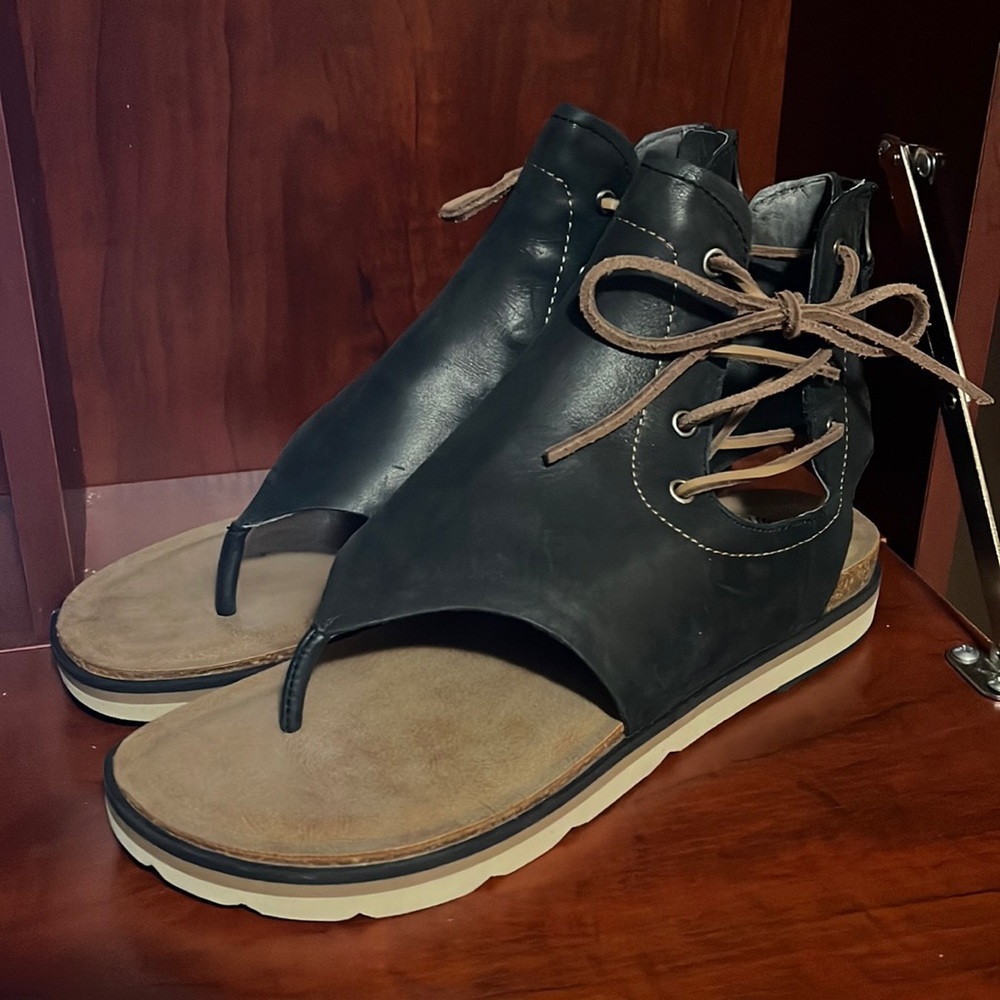 OTBT Sandals